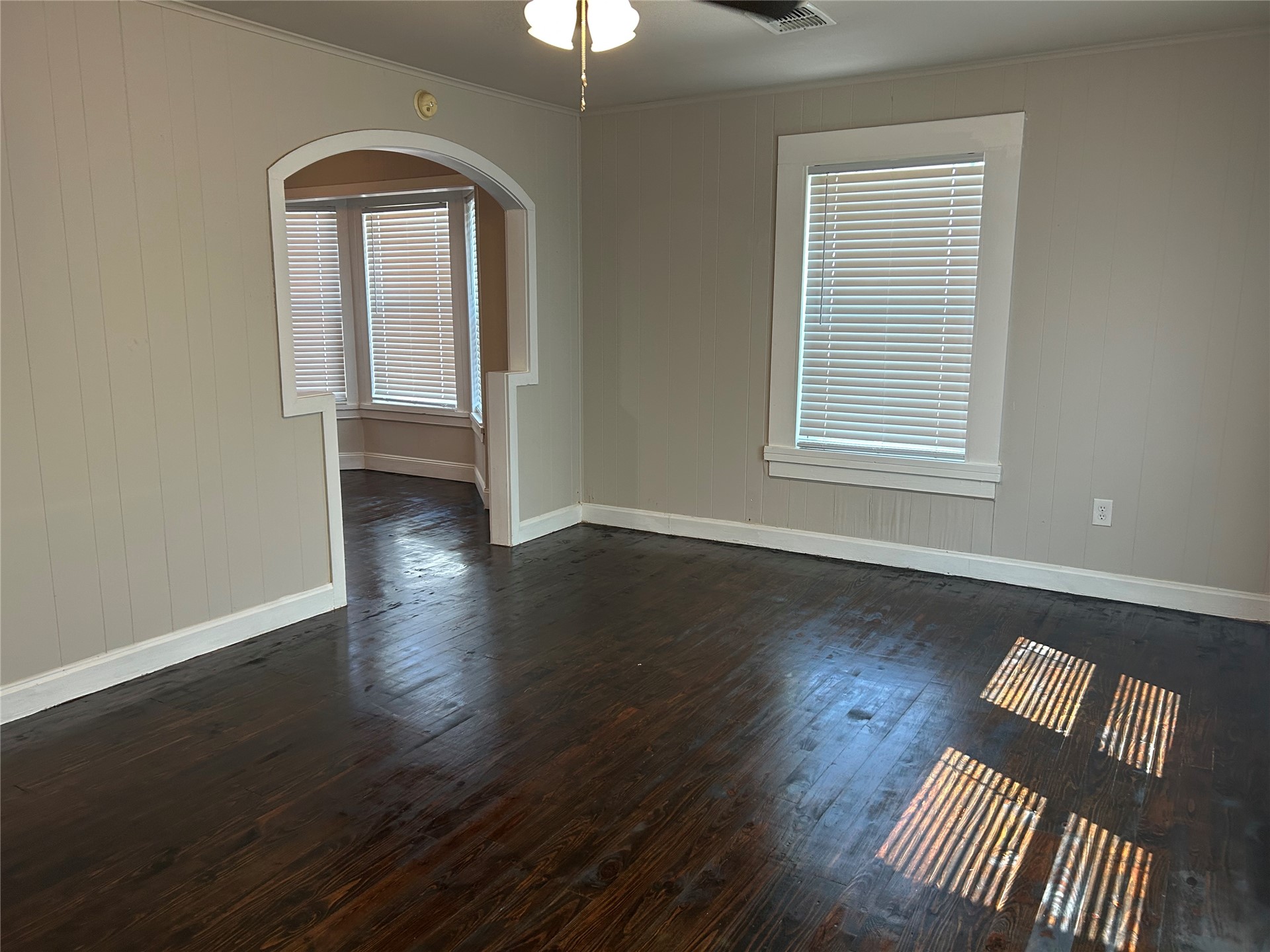 1008 1st Avenue Property Photo 5