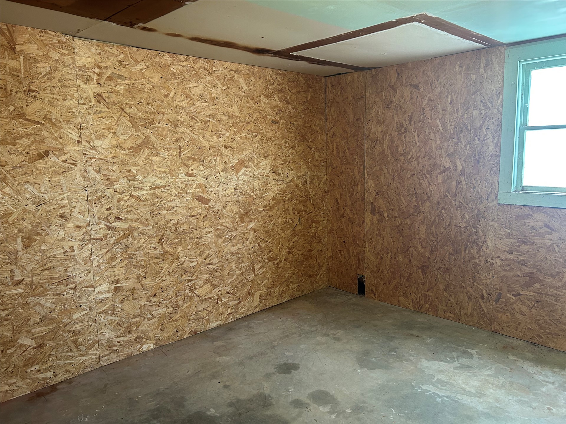 1008 1st Avenue Property Photo 24