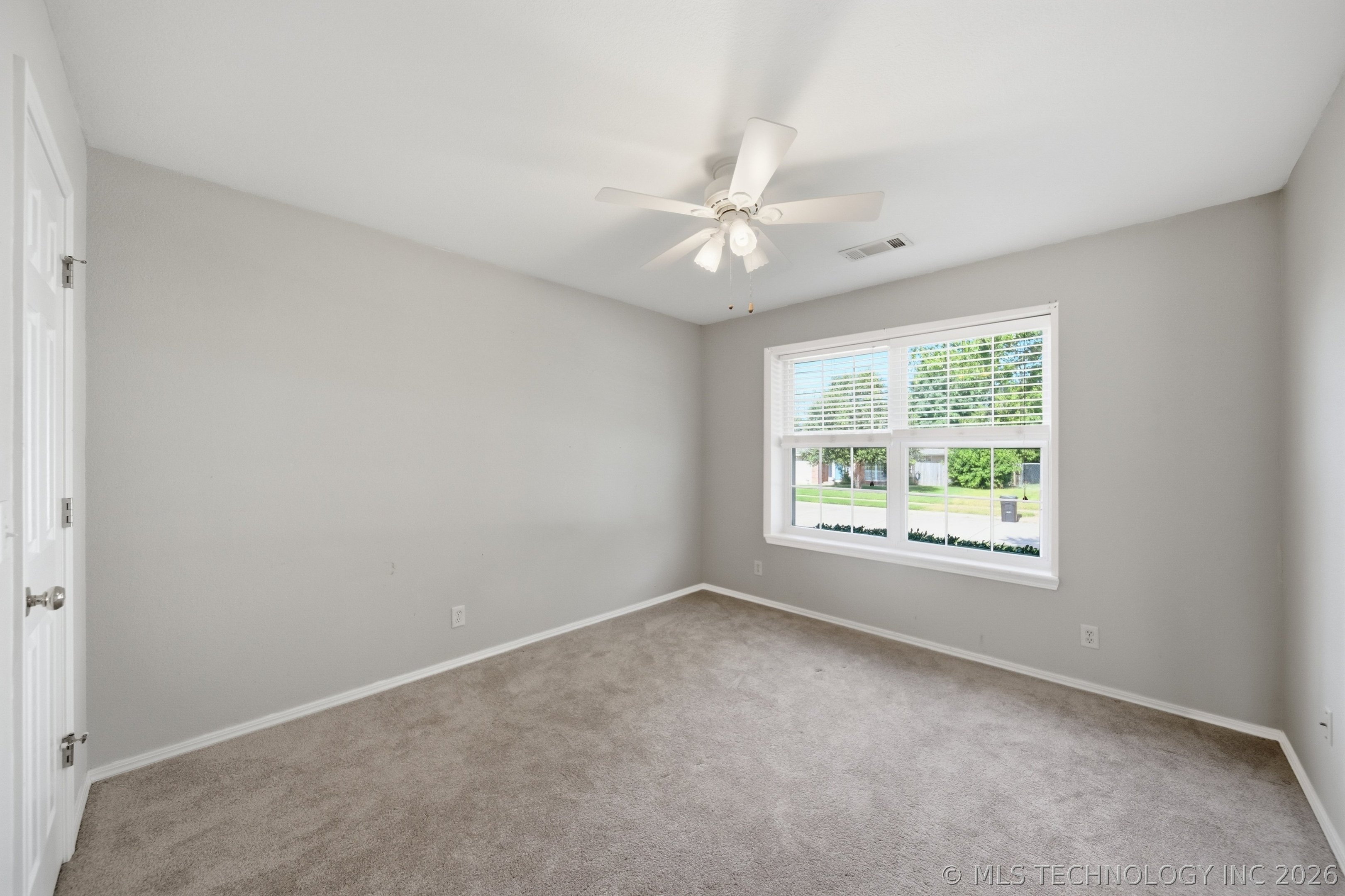 5309 S Narcissus Avenue Property Photo 21