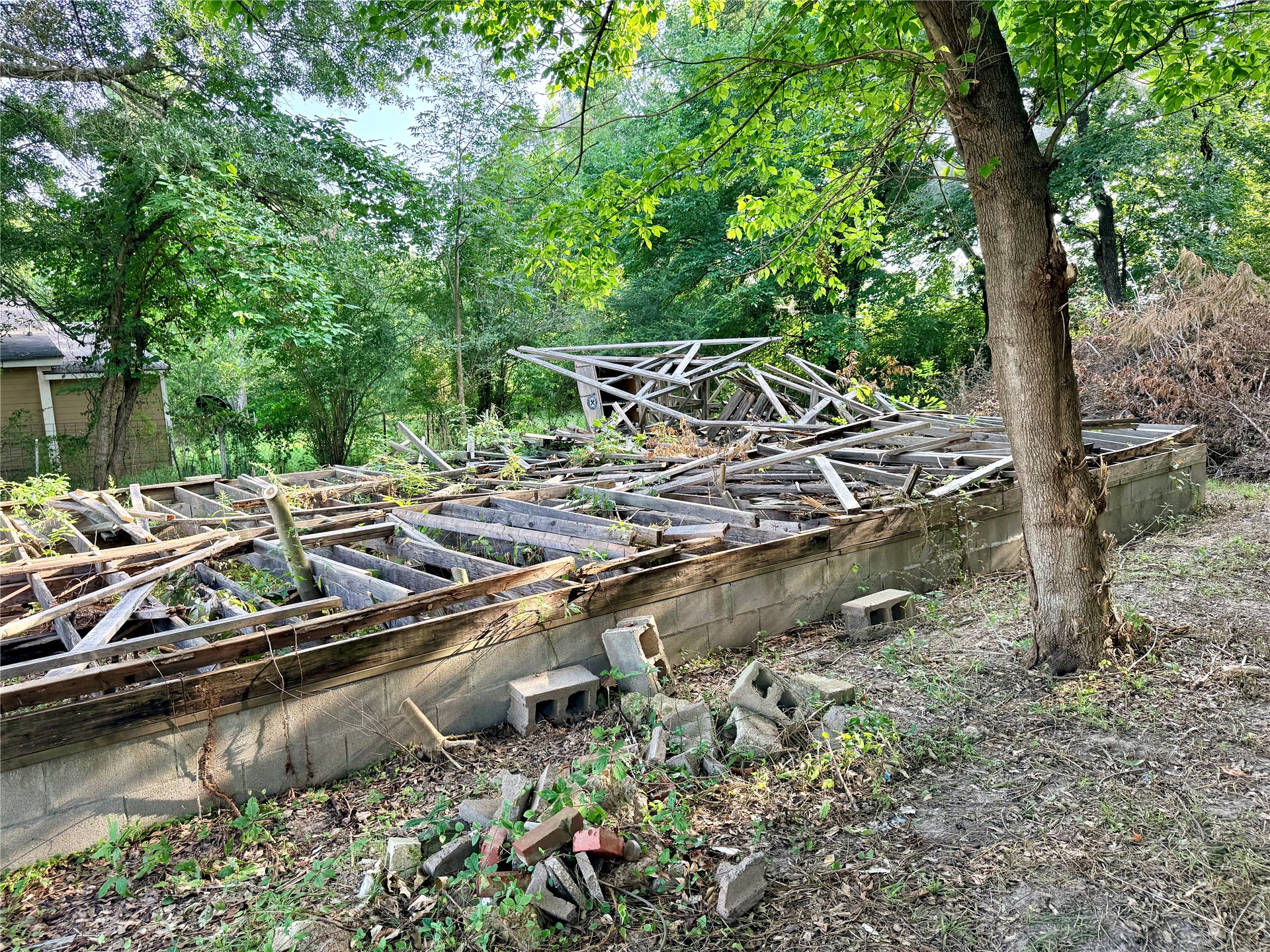 117 Nw I Street Property Photo 6