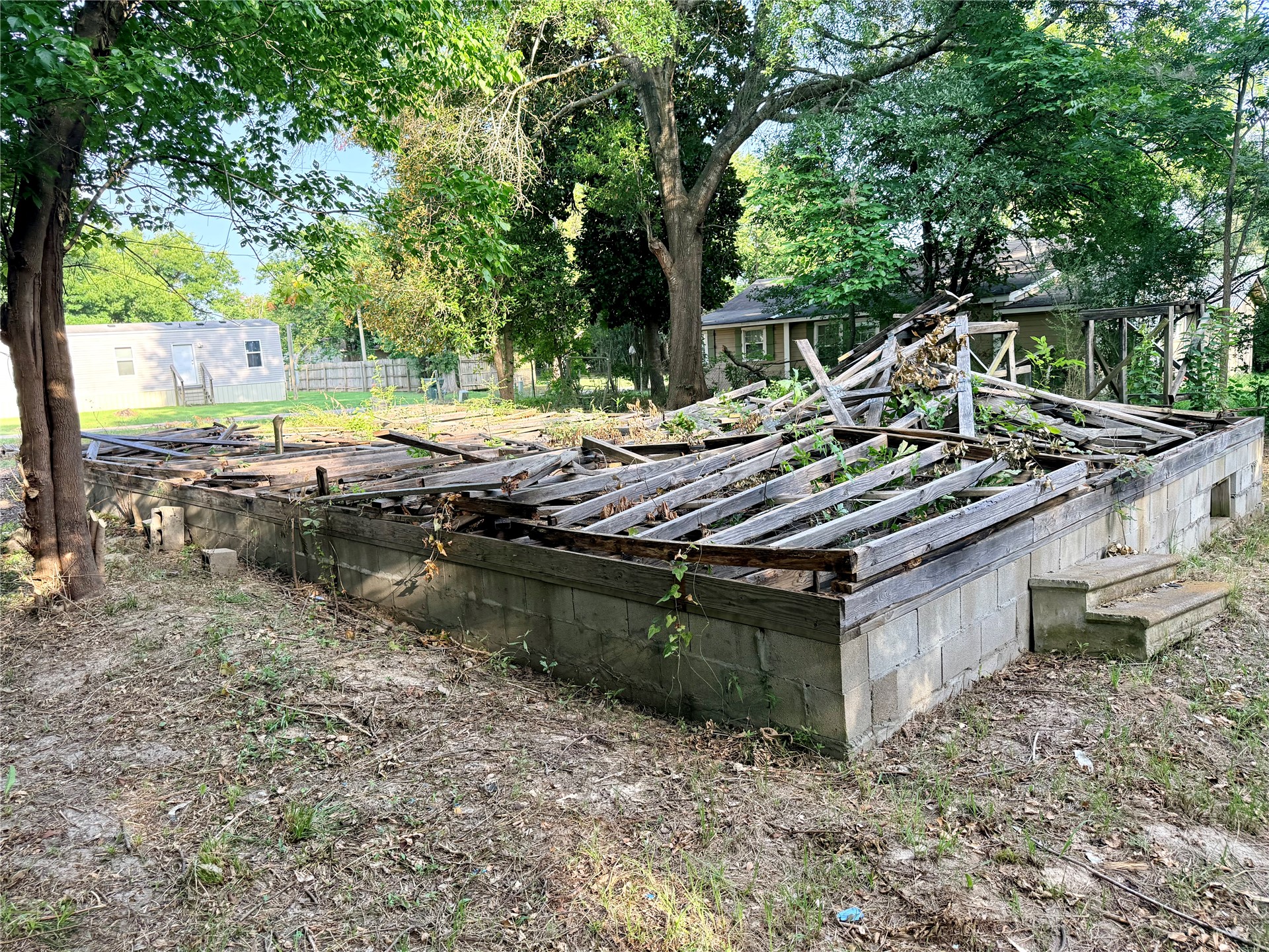 117 Nw I Street Property Photo 8