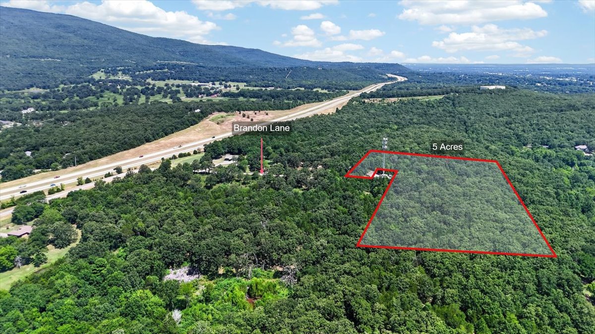Brandon Lane Property Photo 1