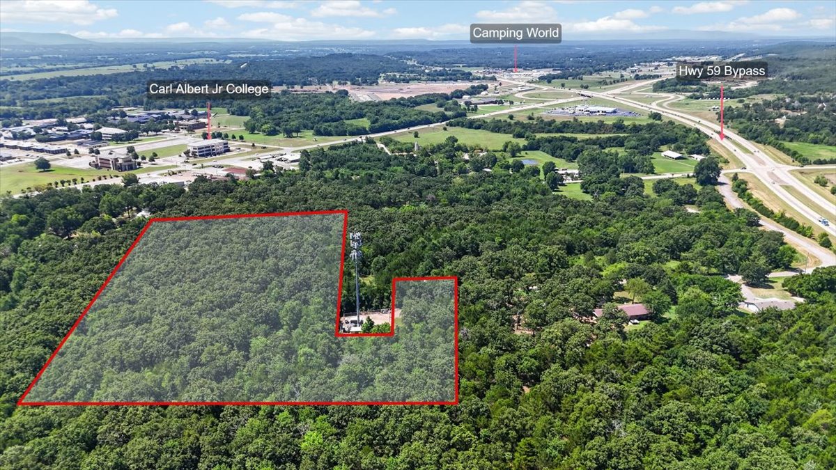 Brandon Lane Property Photo 2
