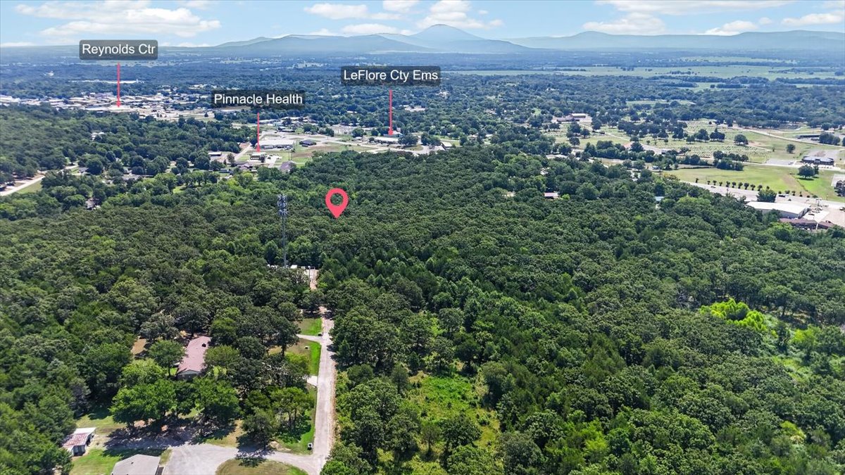 Brandon Lane Property Photo 8