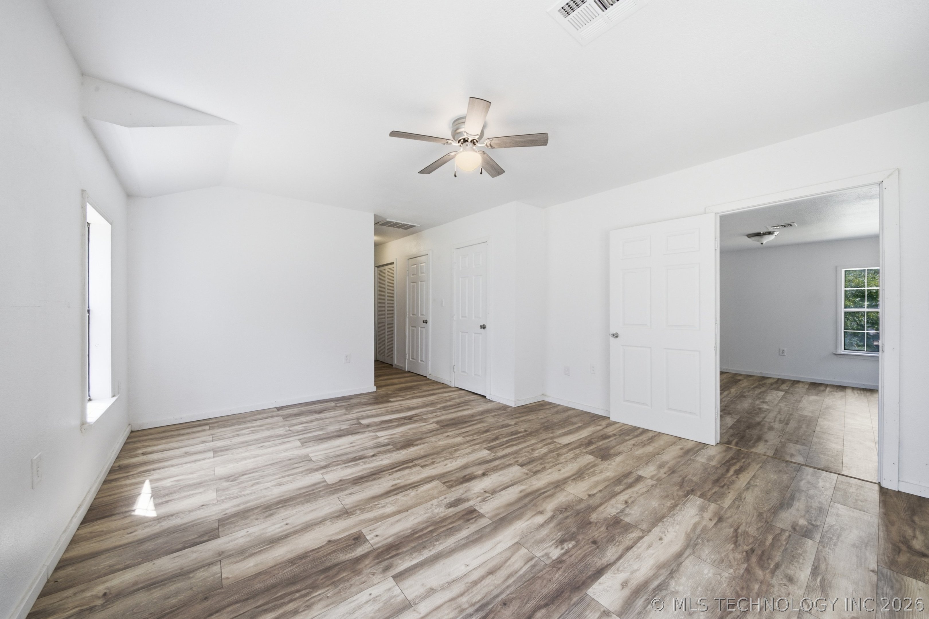 108 N 7th Avenue Property Photo 14