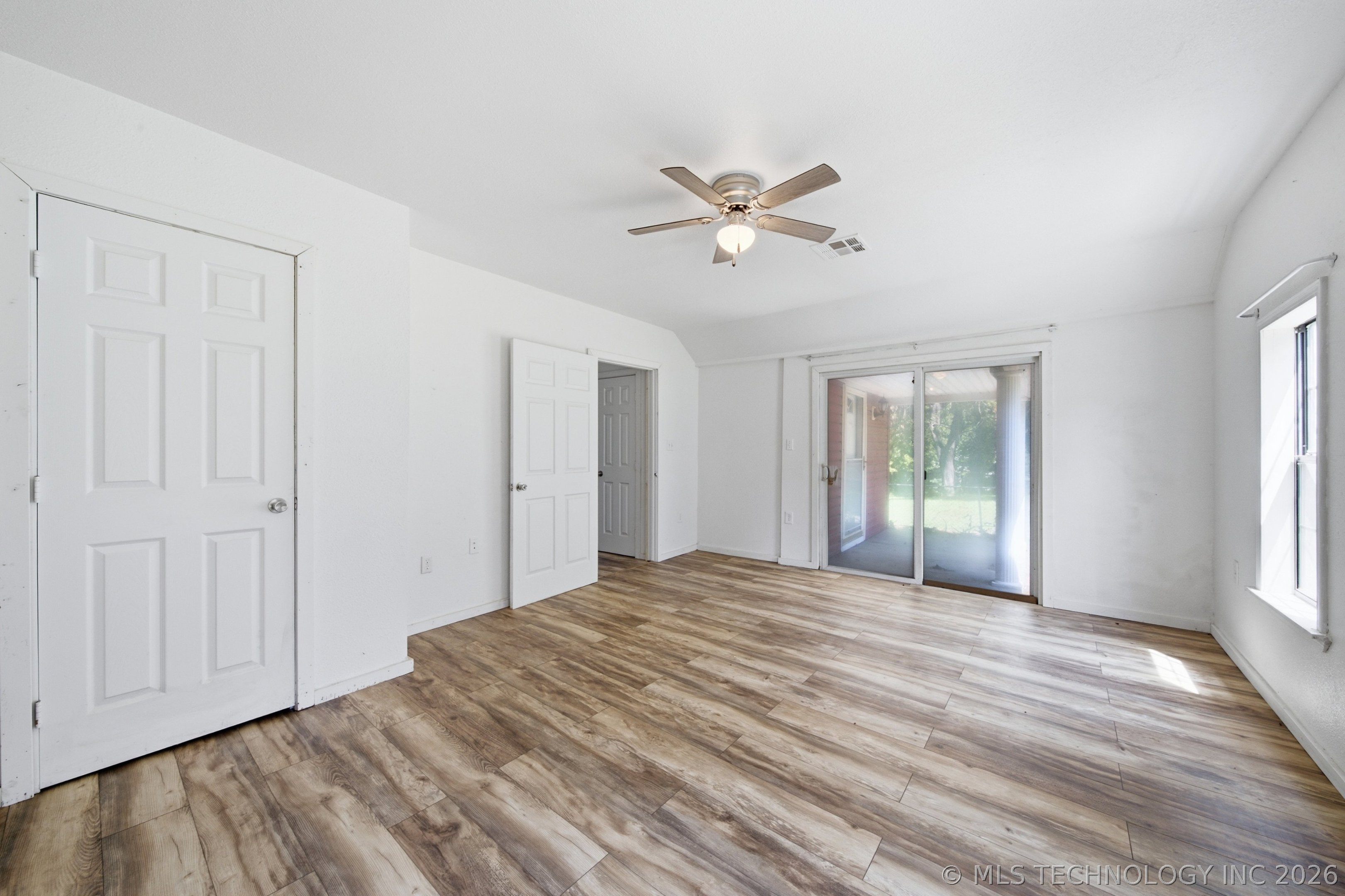 108 N 7th Avenue Property Photo 15