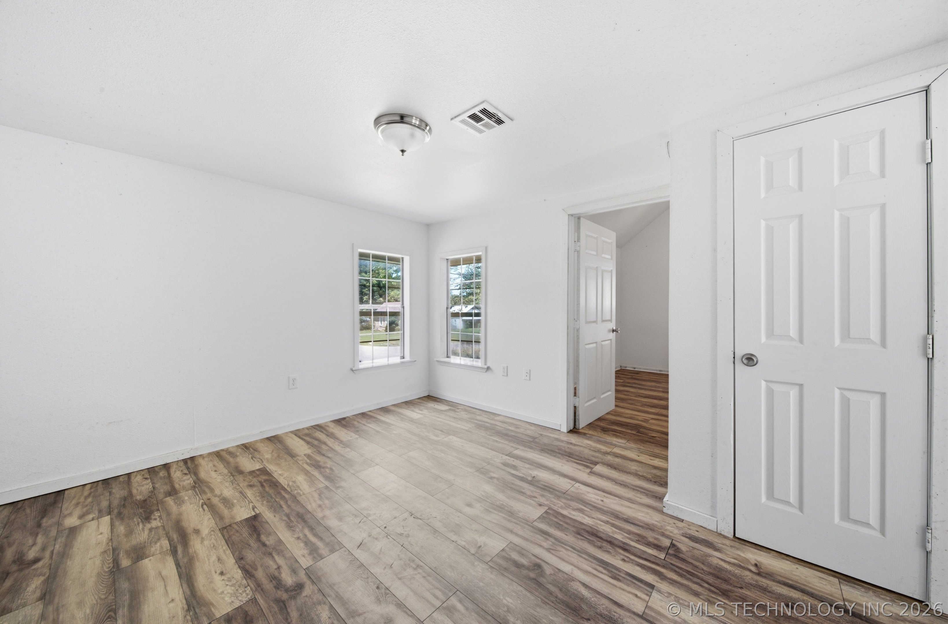 108 N 7th Avenue Property Photo 22