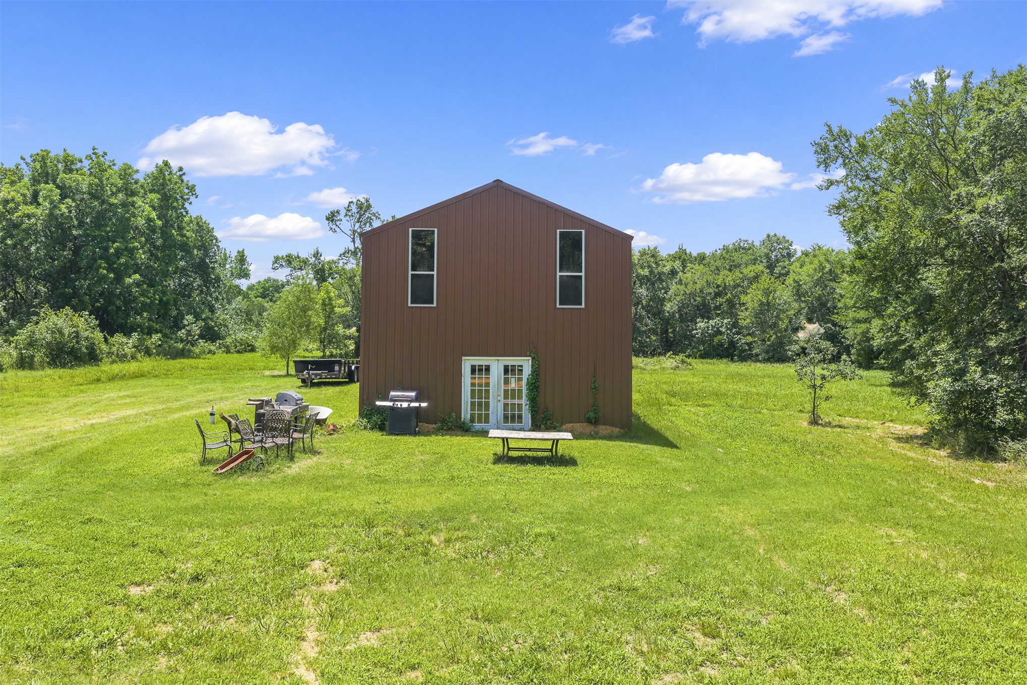 2474 S Log Cabin Property Photo 12