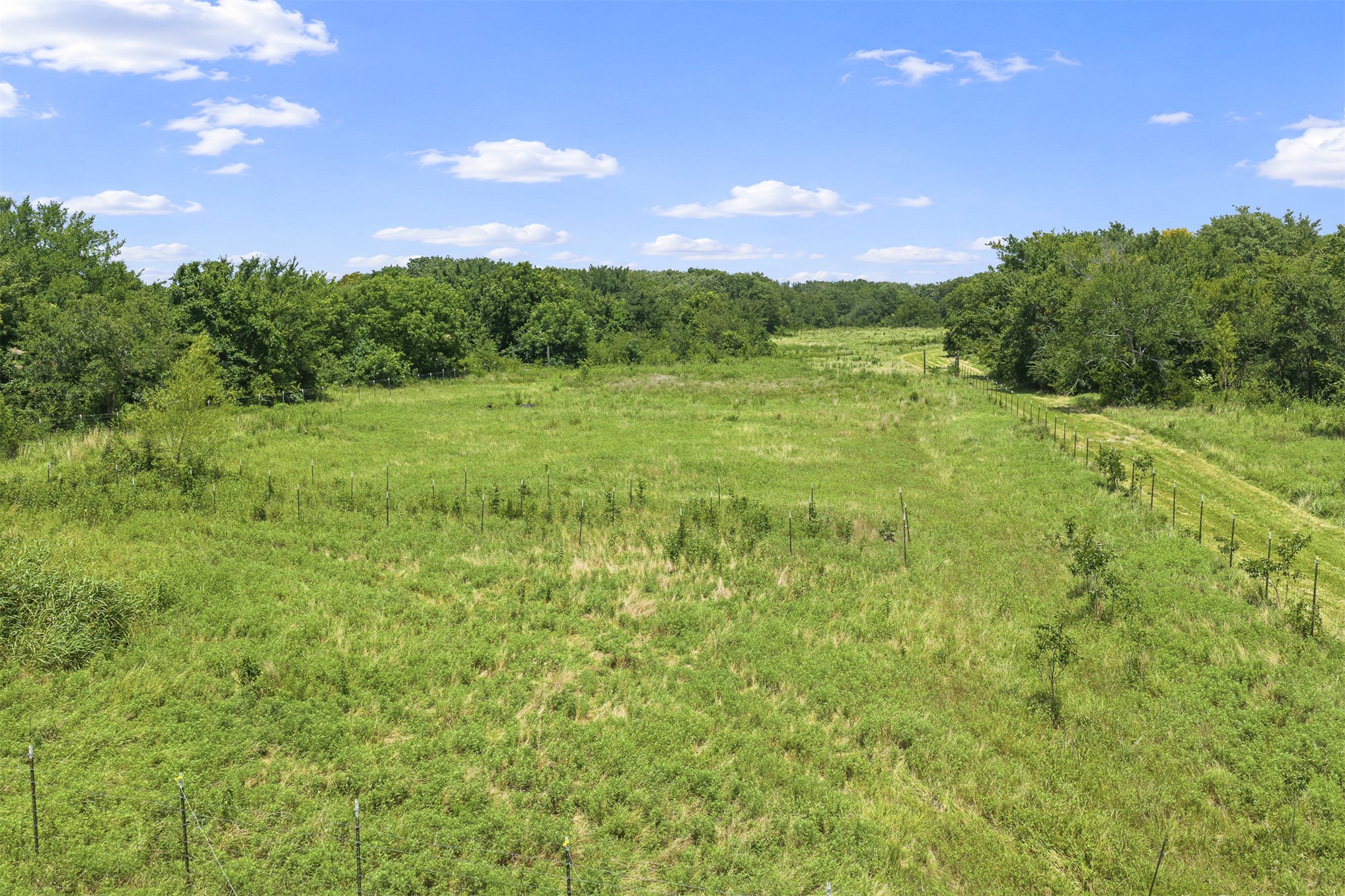 2474 S Log Cabin Property Photo 32
