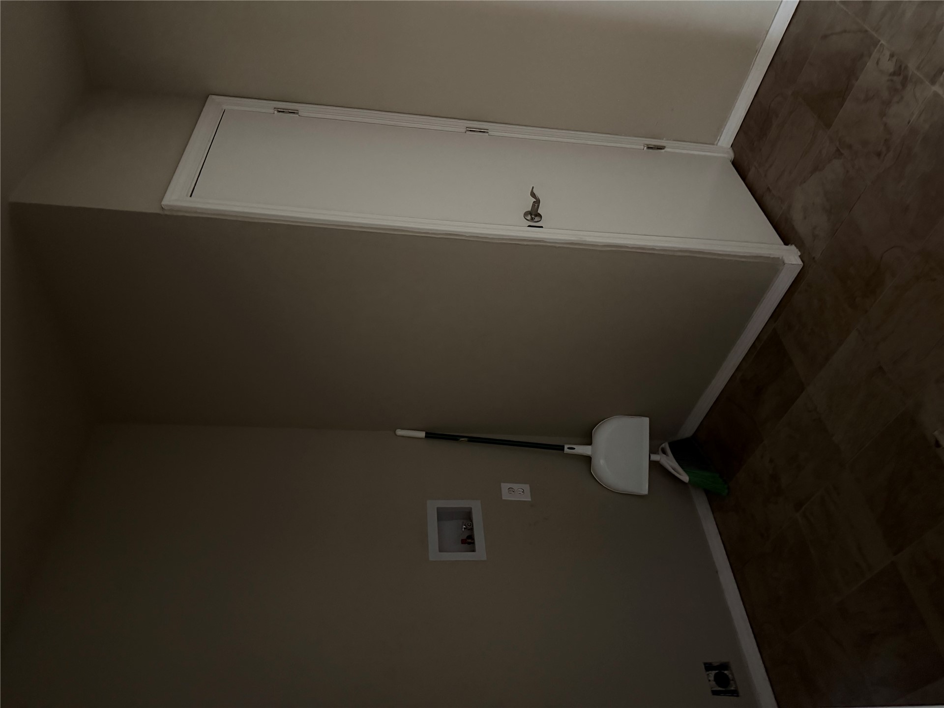 9953 S 4210 Road W Property Photo 5