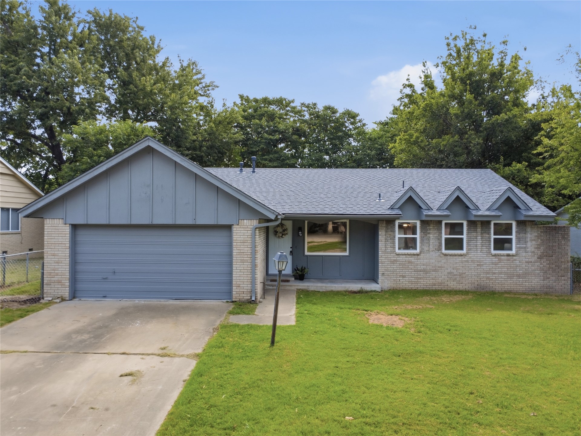 305 Fern Place Property Photo 1