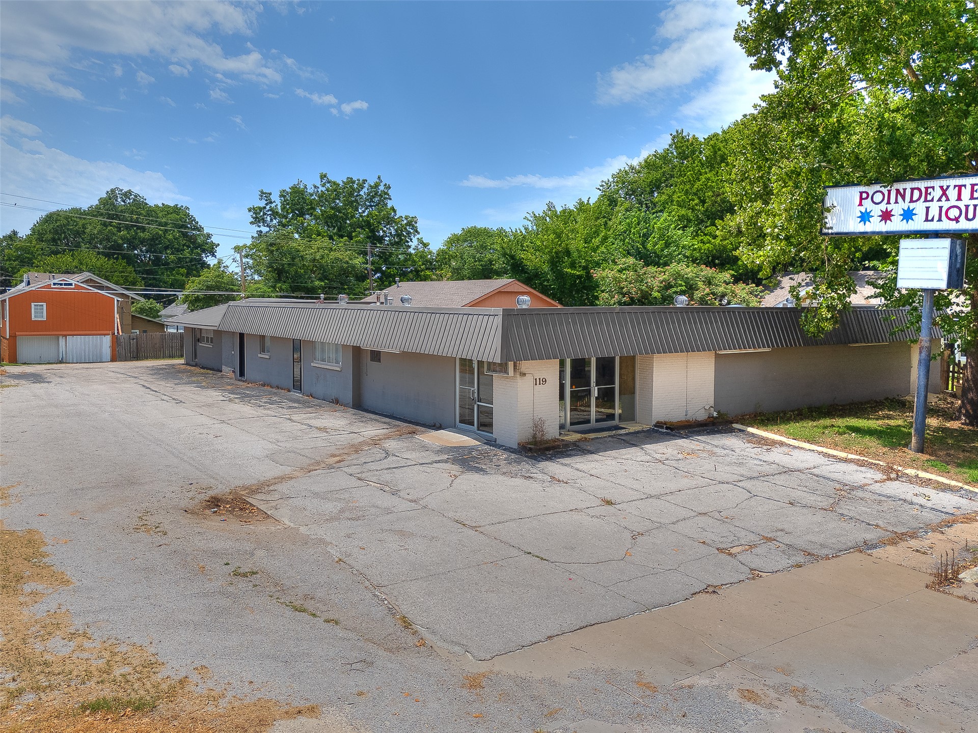 115 S Choctaw Property Photo 14