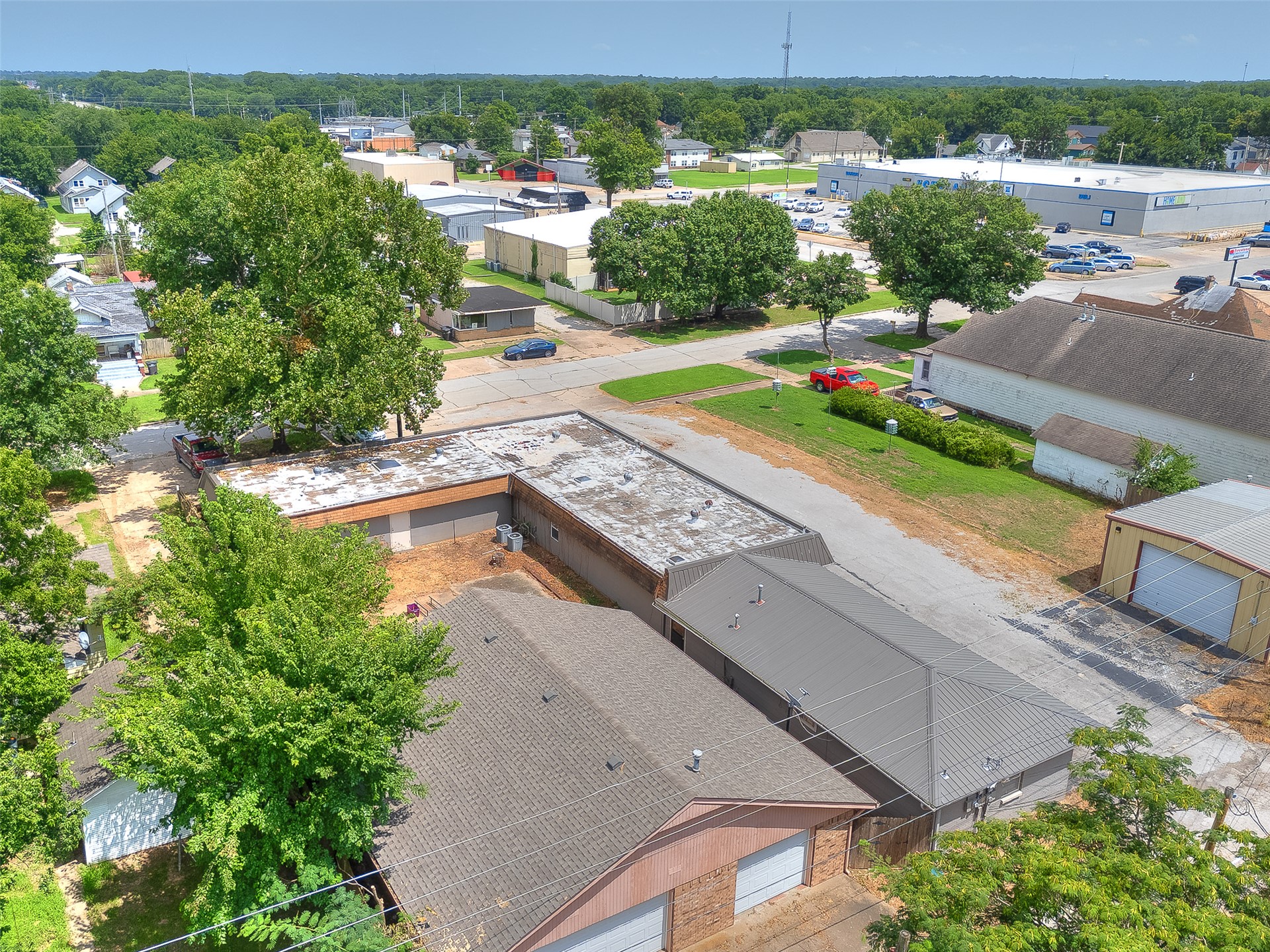 115 S Choctaw Property Photo 18