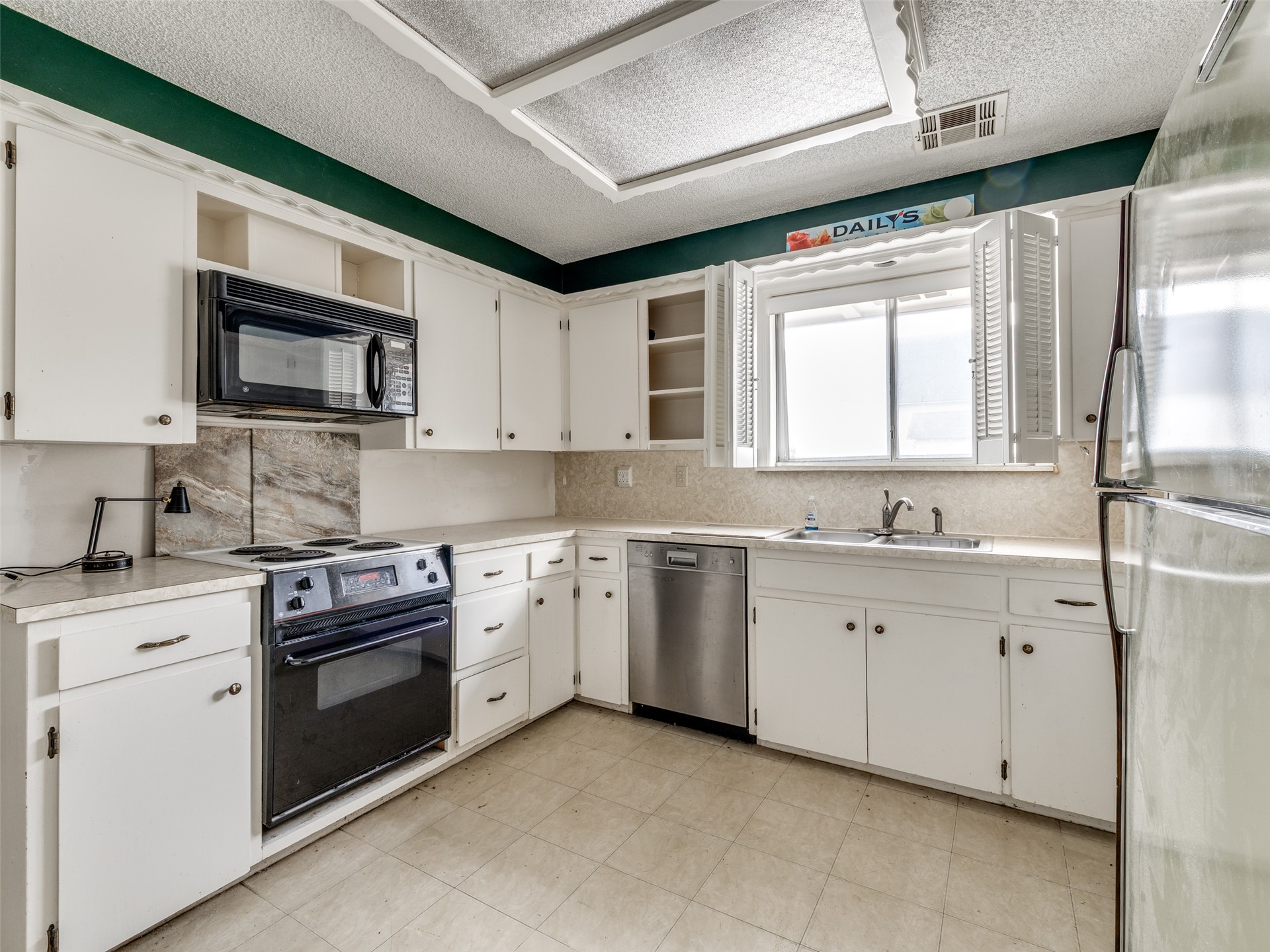 115 S Choctaw Property Photo 44