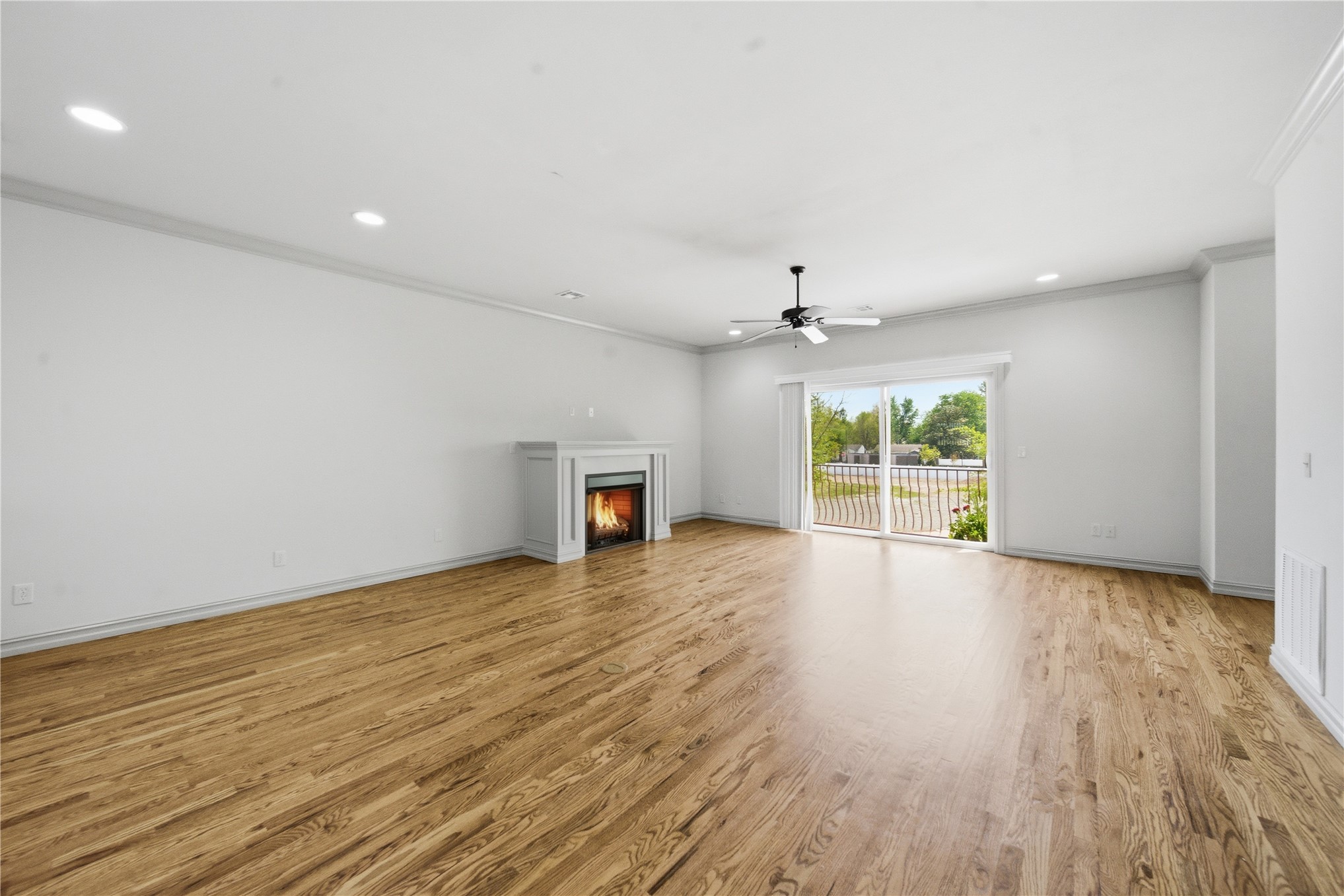 1333 E 41st Place 1333 Property Photo 8