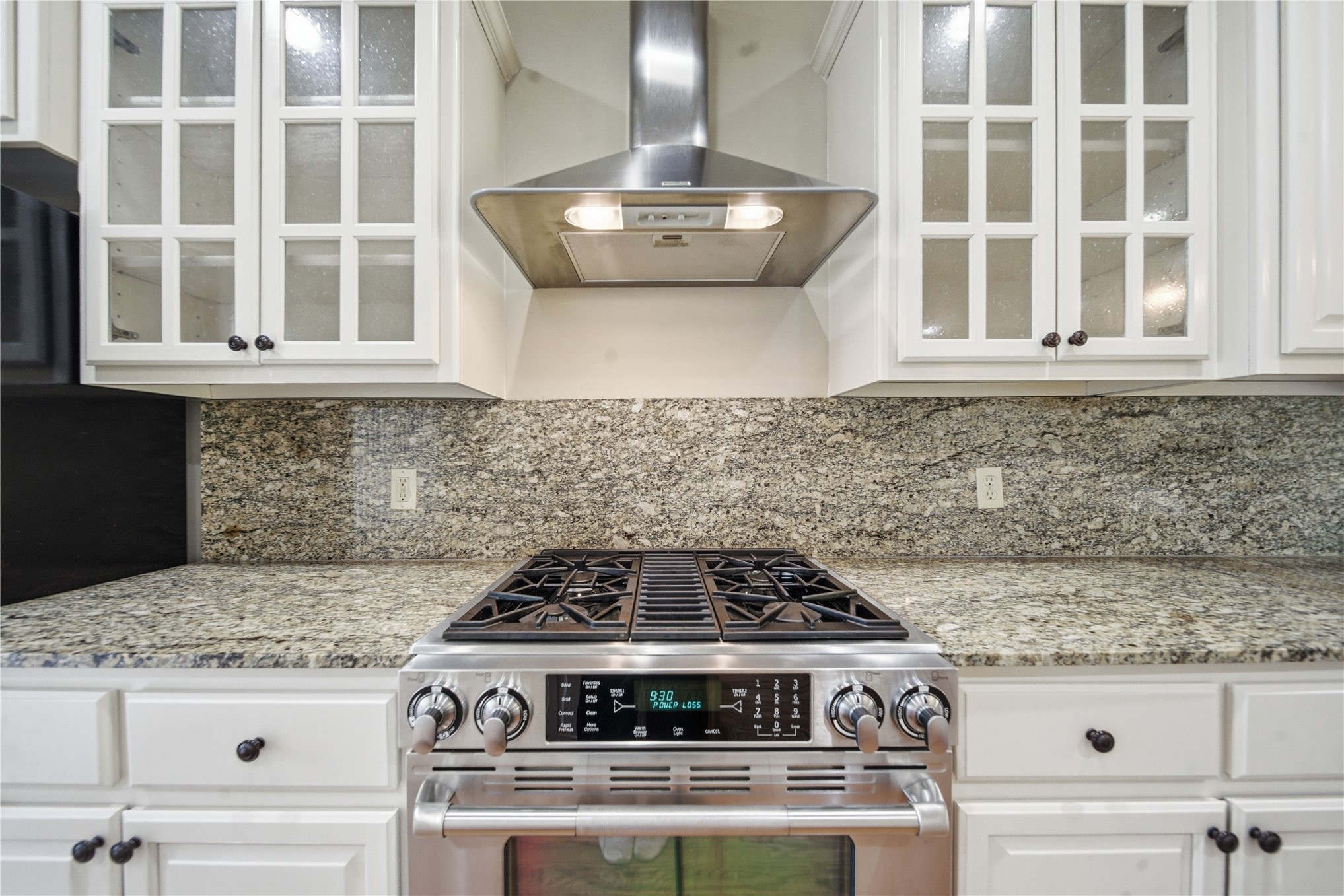 1333 E 41st Place 1333 Property Photo 10