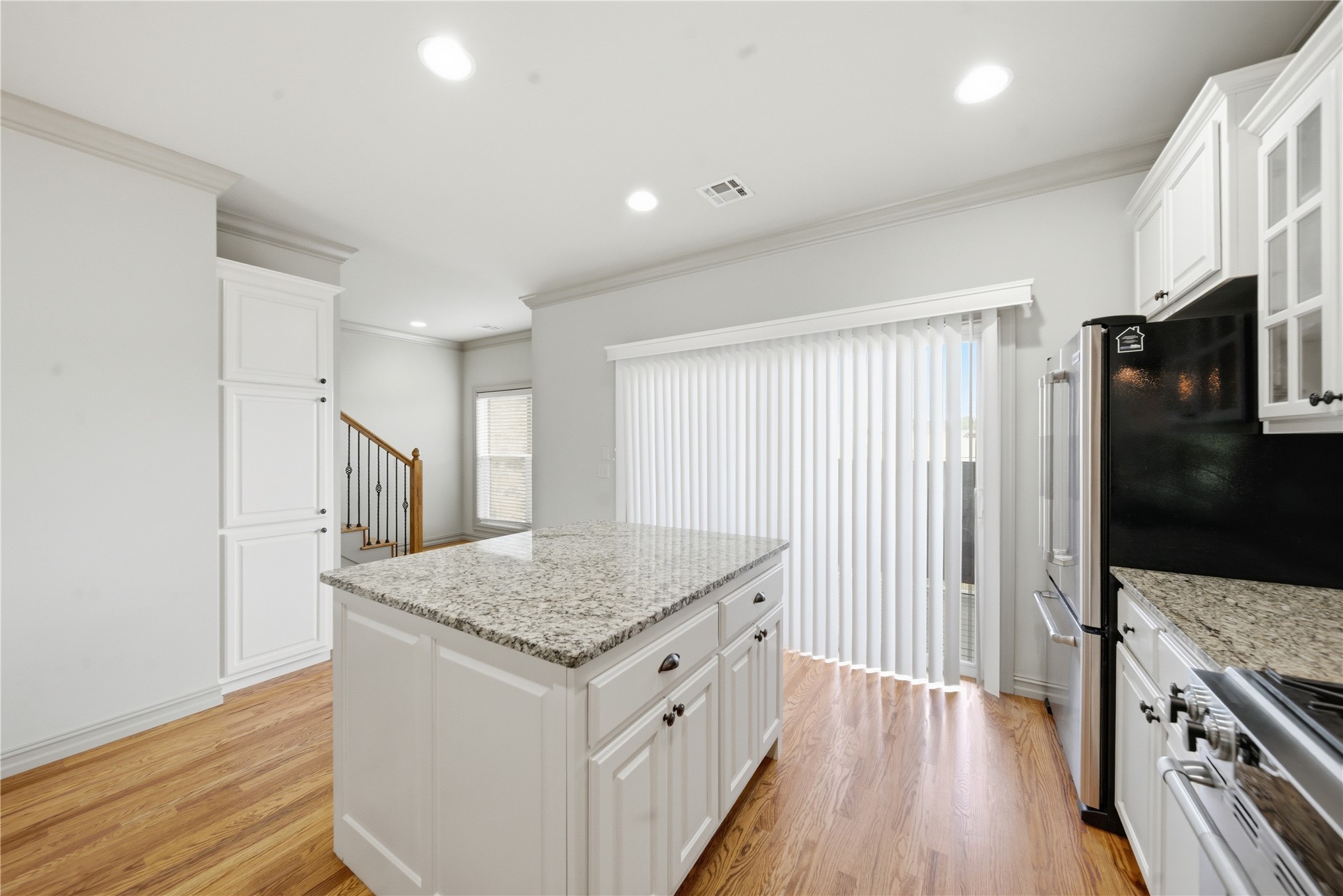 1333 E 41st Place 1333 Property Photo 14