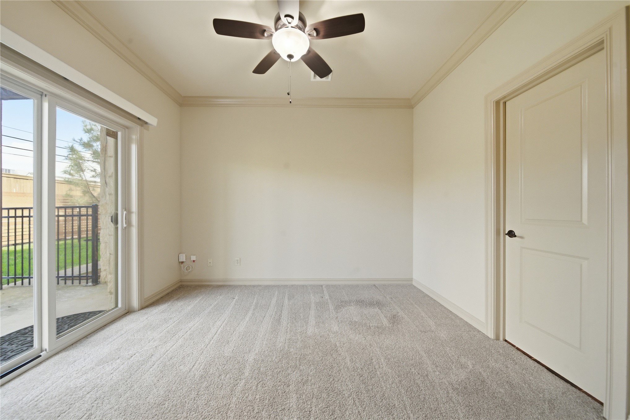 1333 E 41st Place 1333 Property Photo 24