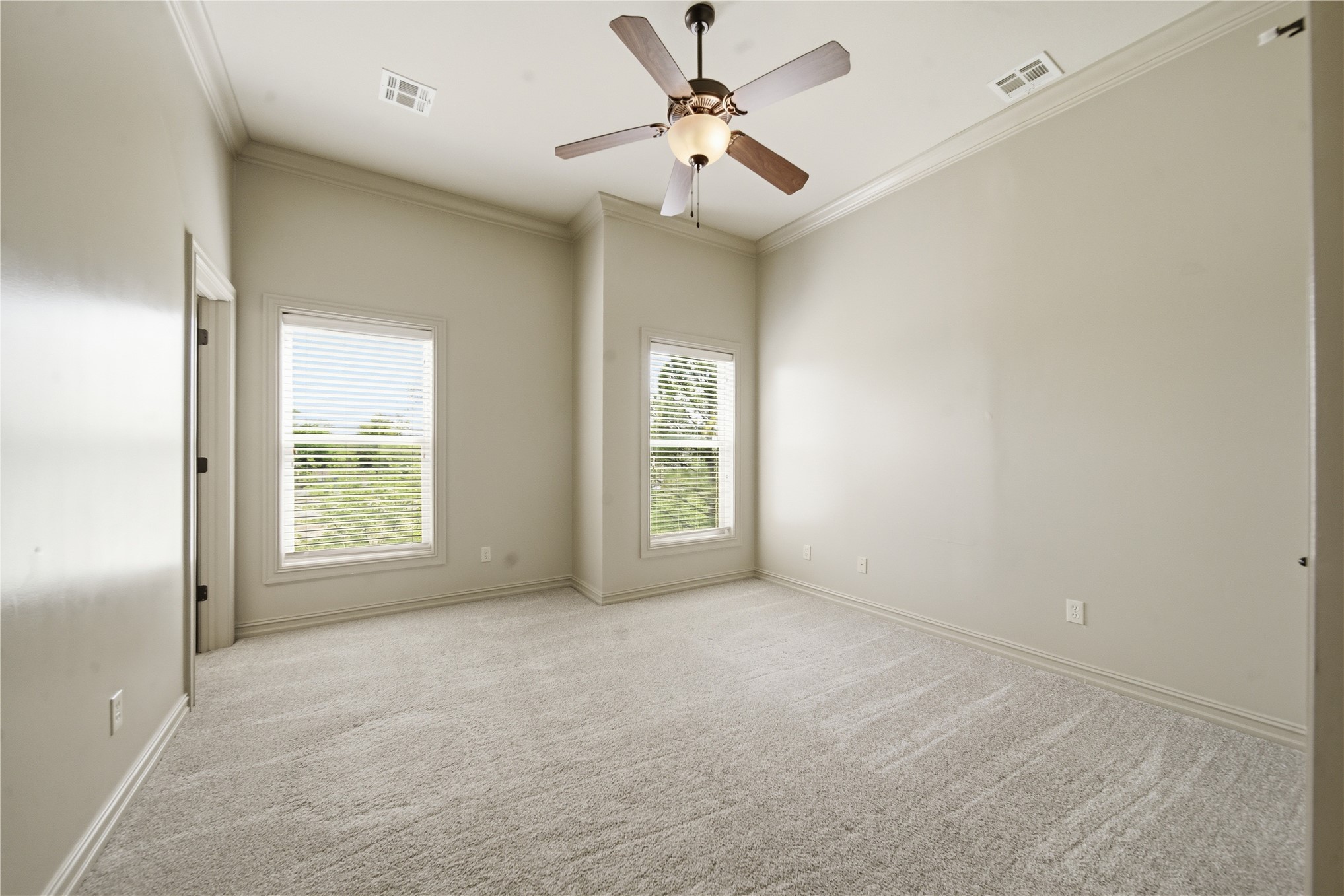 1333 E 41st Place 1333 Property Photo 26