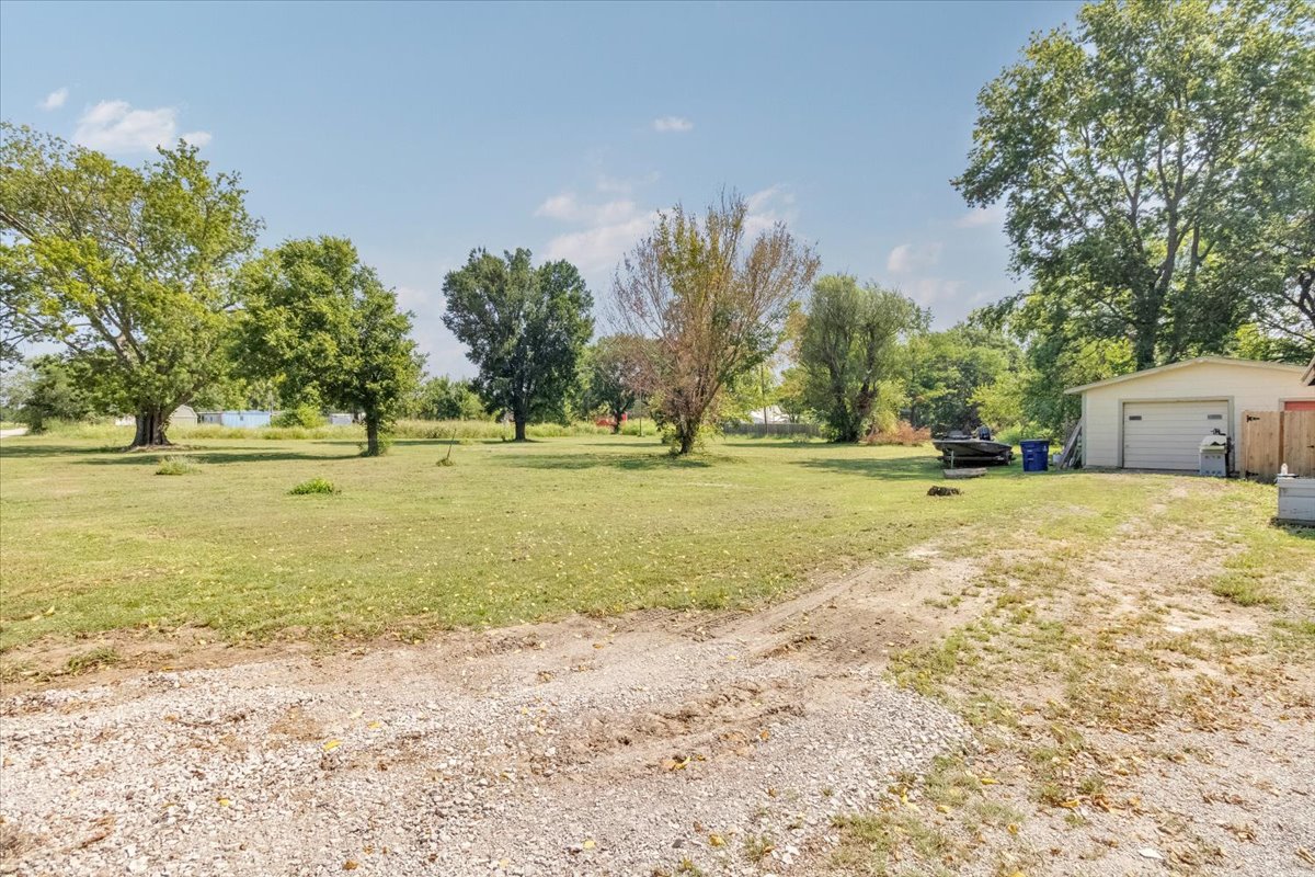 450 S Delaware Avenue Property Photo 28