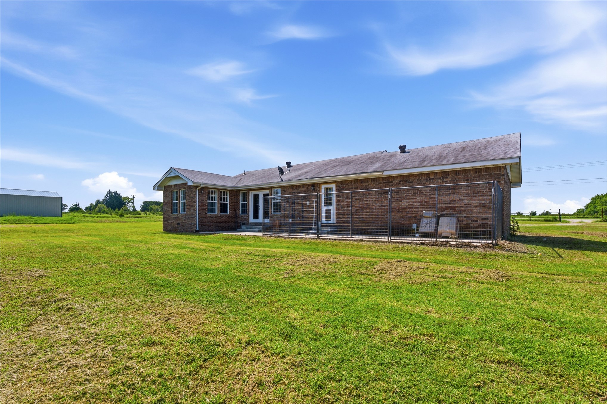 380102 Old Highway 62 Property Photo 18