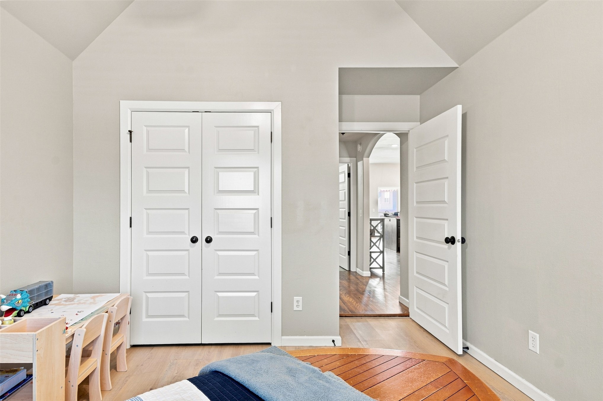 20609 E 32nd Place S Property Photo 10