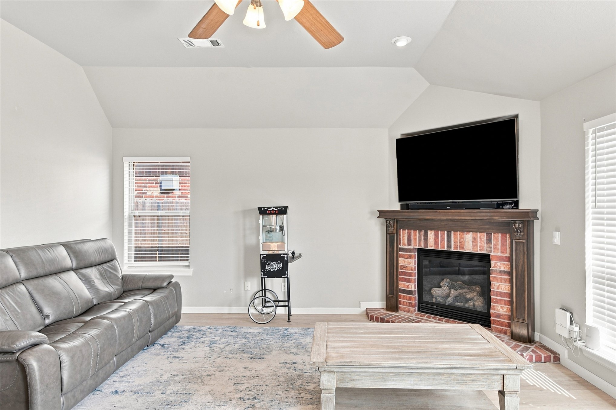 20609 E 32nd Place S Property Photo 16