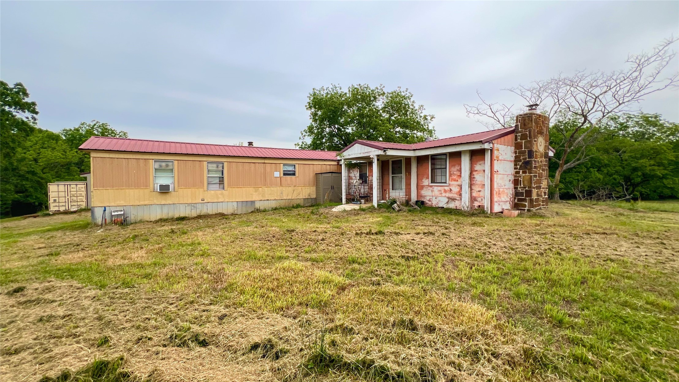 11324 E 64 Highway Property Photo 1
