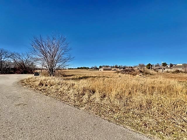 17530 W Tray Road Property Photo 17