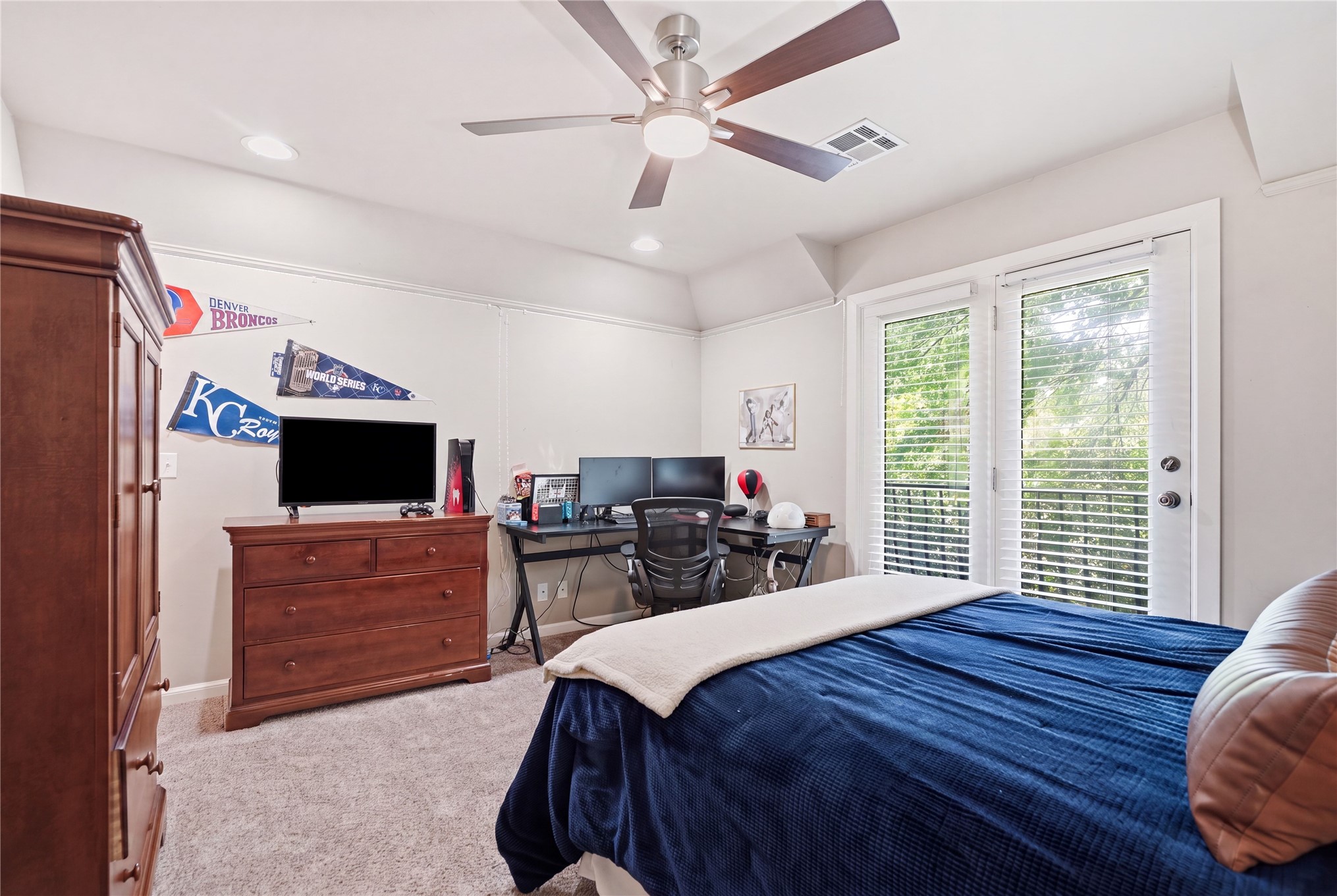 3661 S Lewis Avenue Property Photo 62