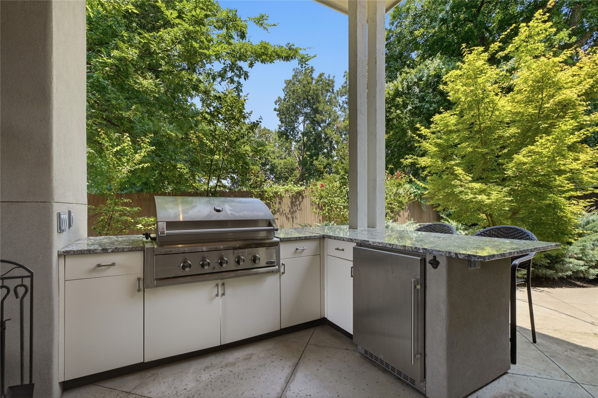3661 S Lewis Avenue Property Photo 69