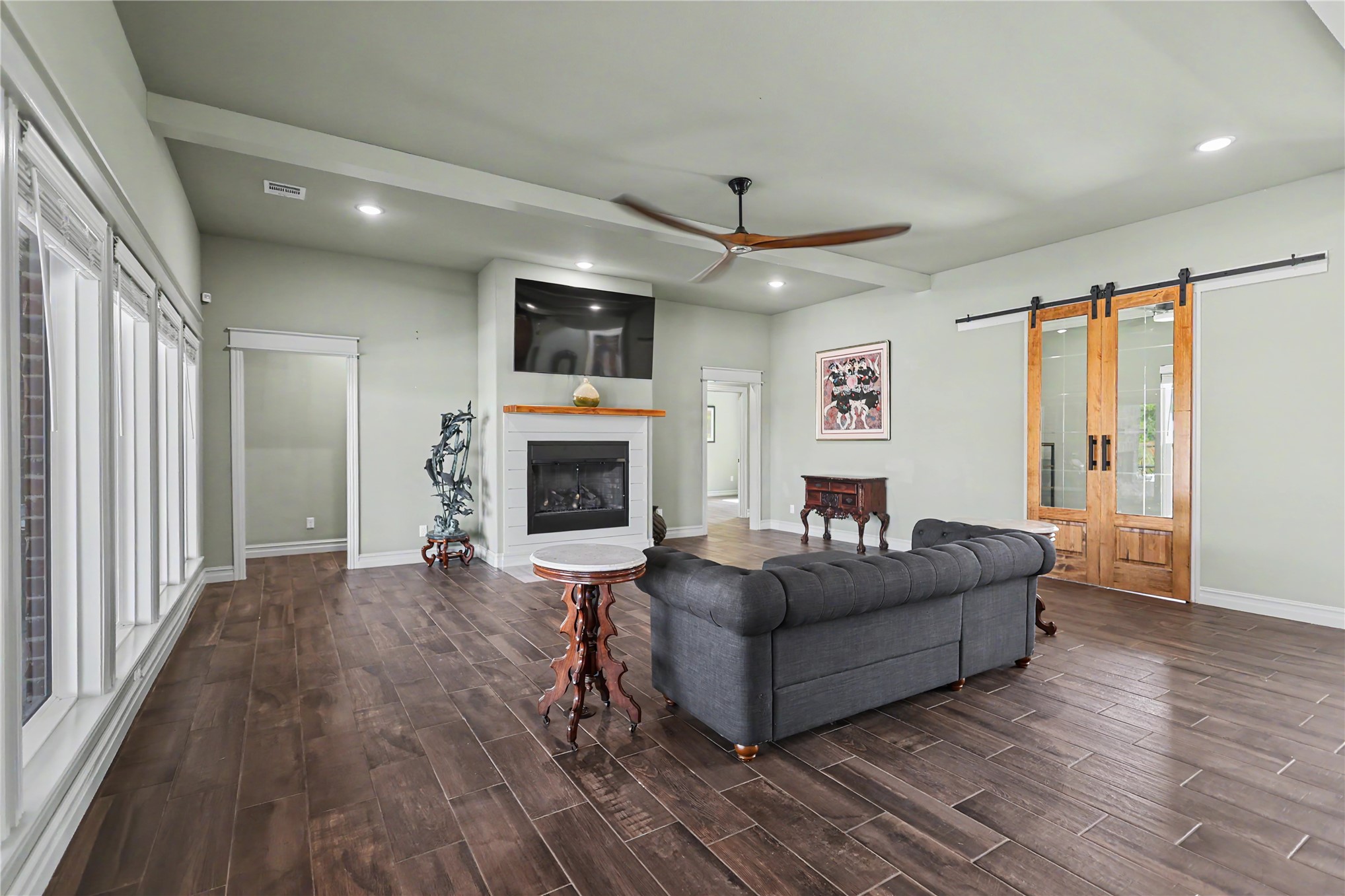 1515 N County Line Road Property Photo 13