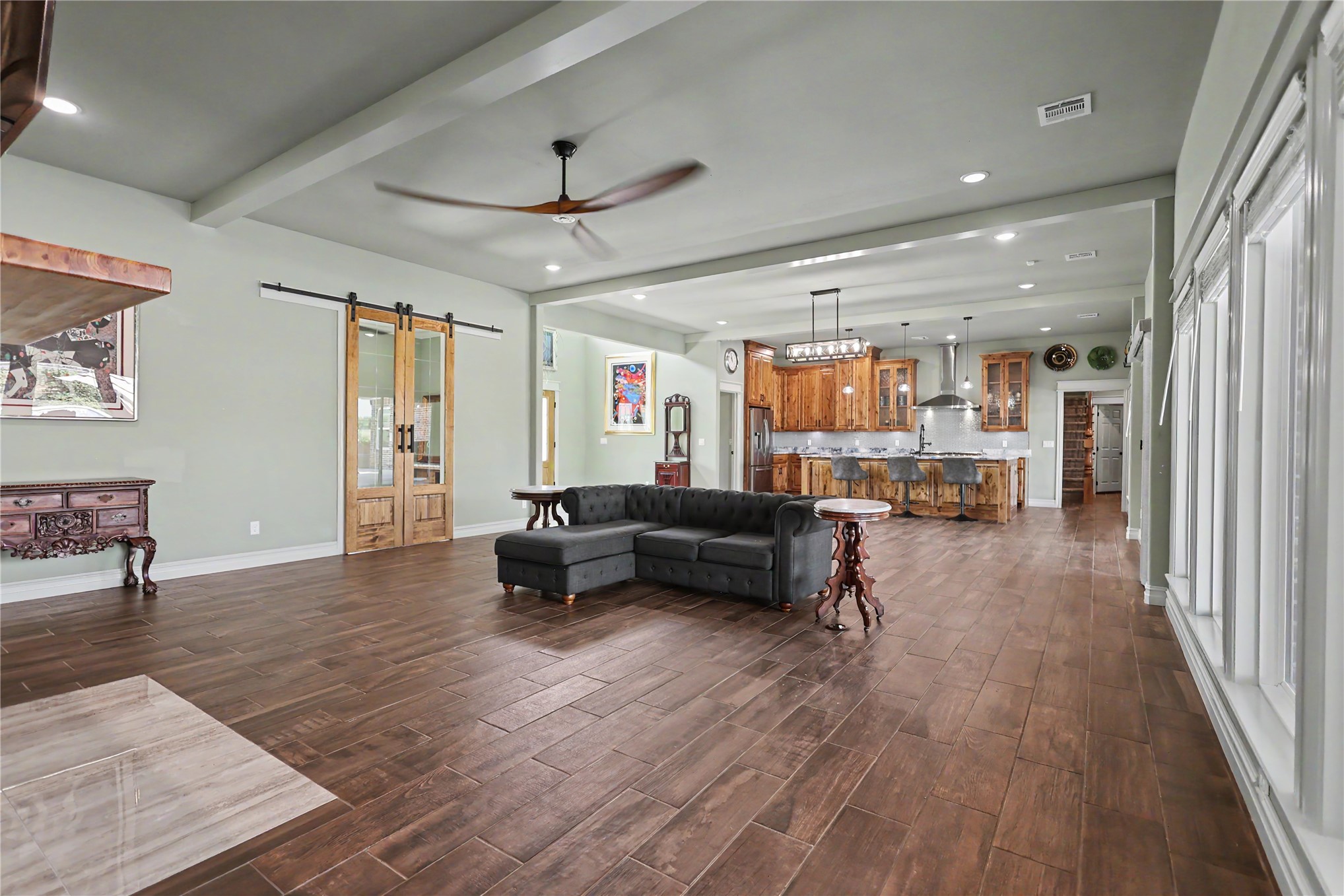 1515 N County Line Road Property Photo 15