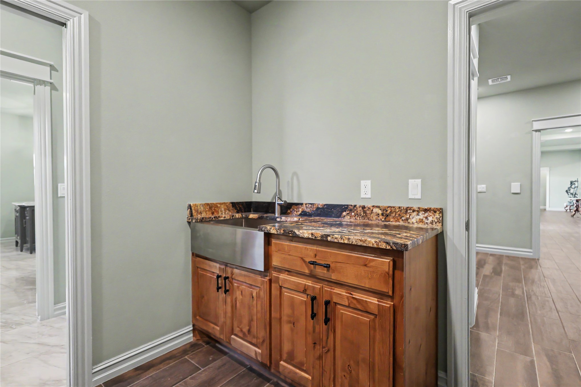 1515 N County Line Road Property Photo 63