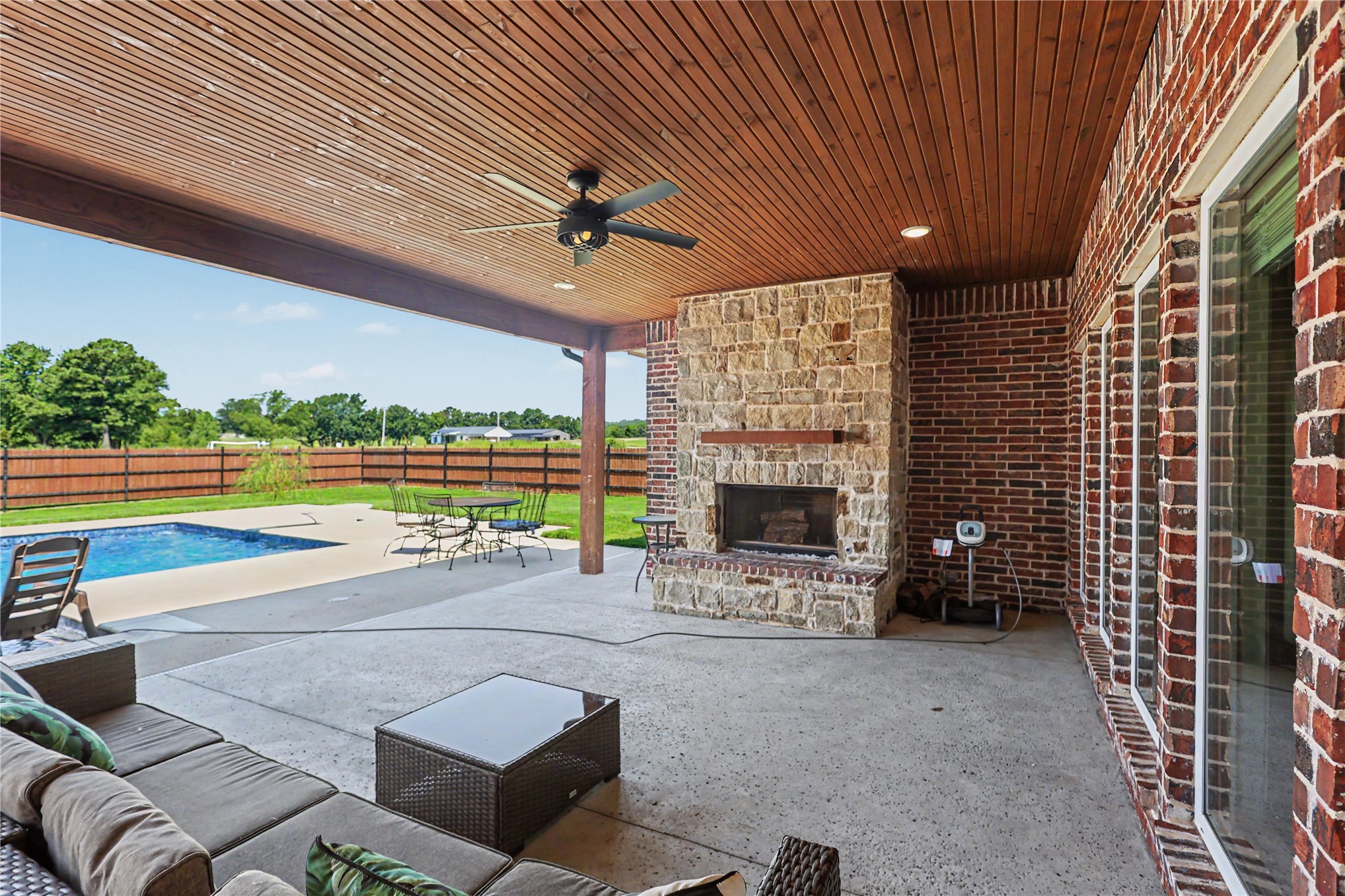 1515 N County Line Road Property Photo 81