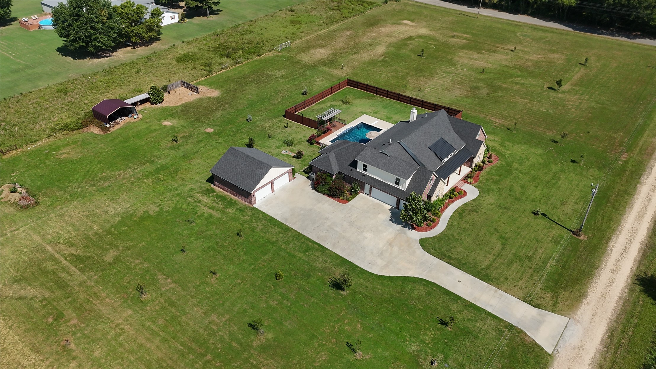 1515 N County Line Road Property Photo 94