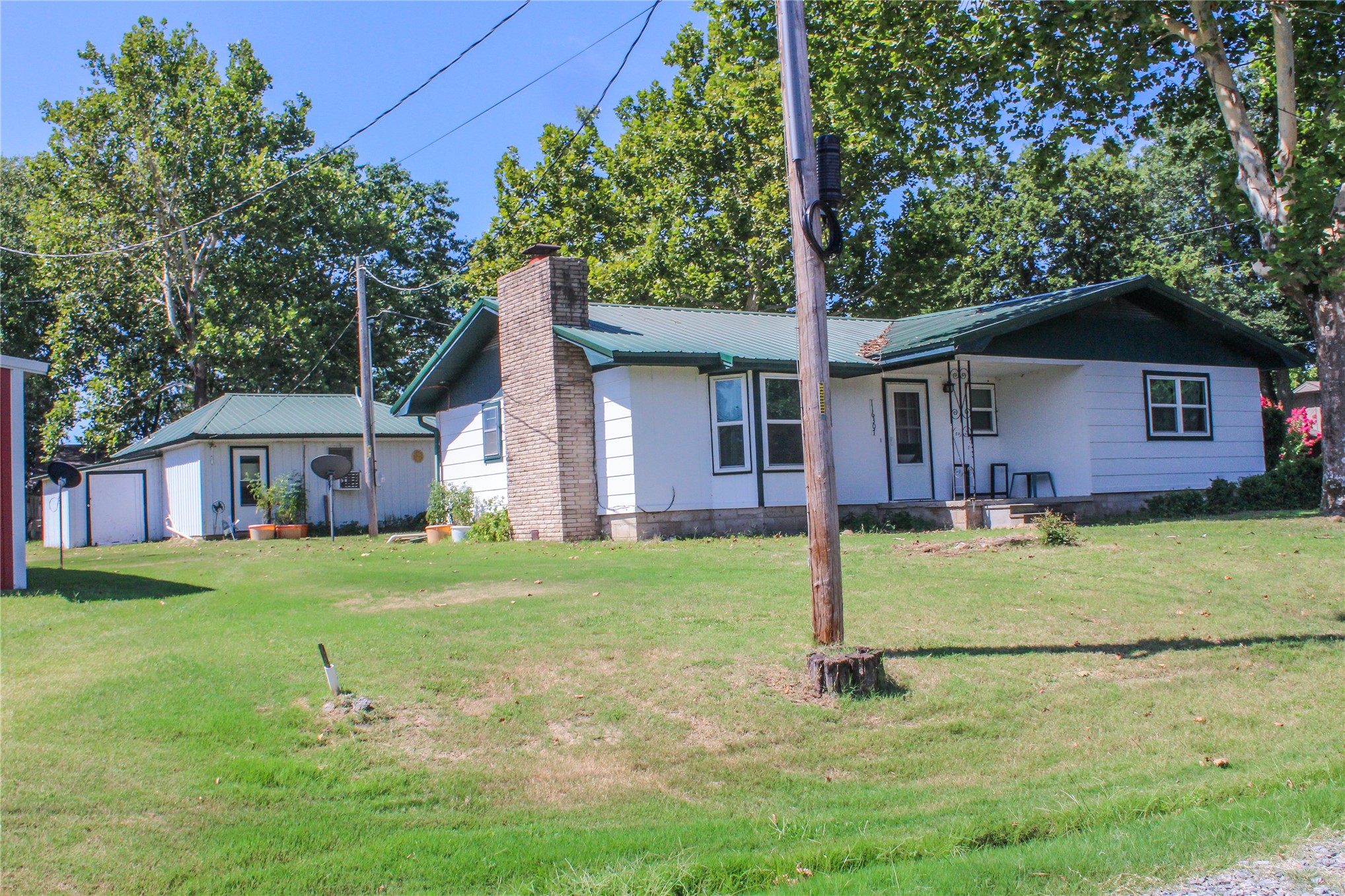 116307 S 4209 Road Property Photo 4