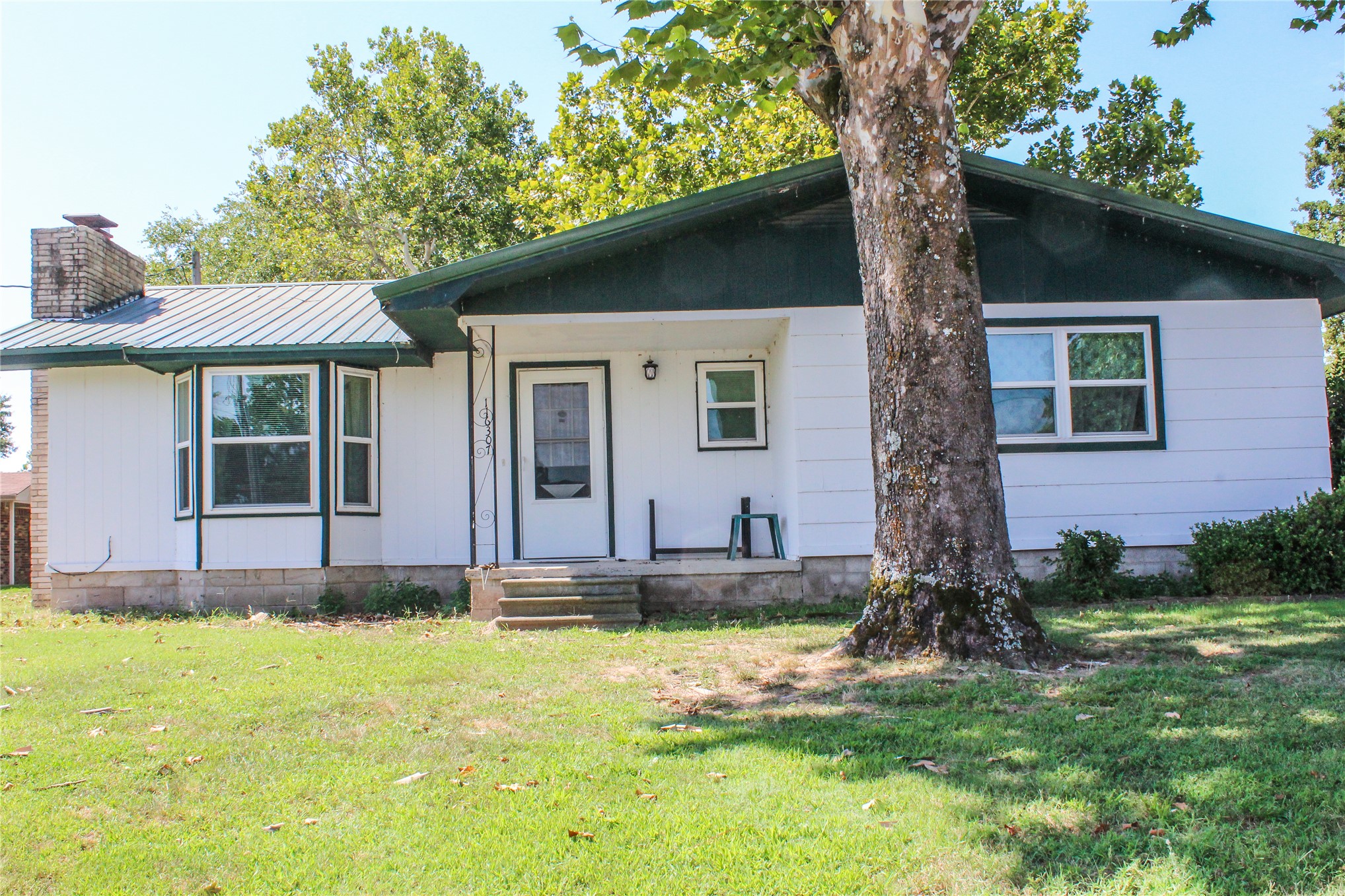 116307 S 4209 Road Property Photo 6