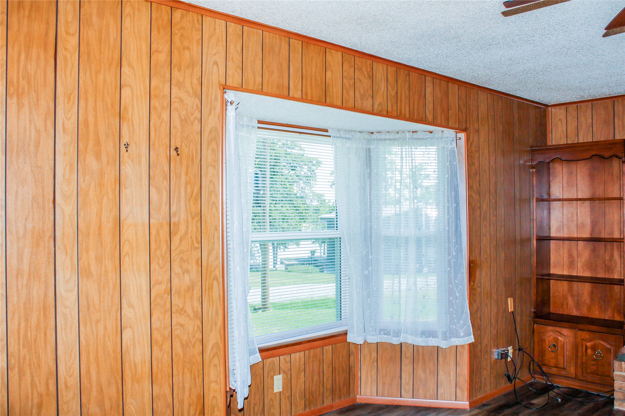116307 S 4209 Road Property Photo 38
