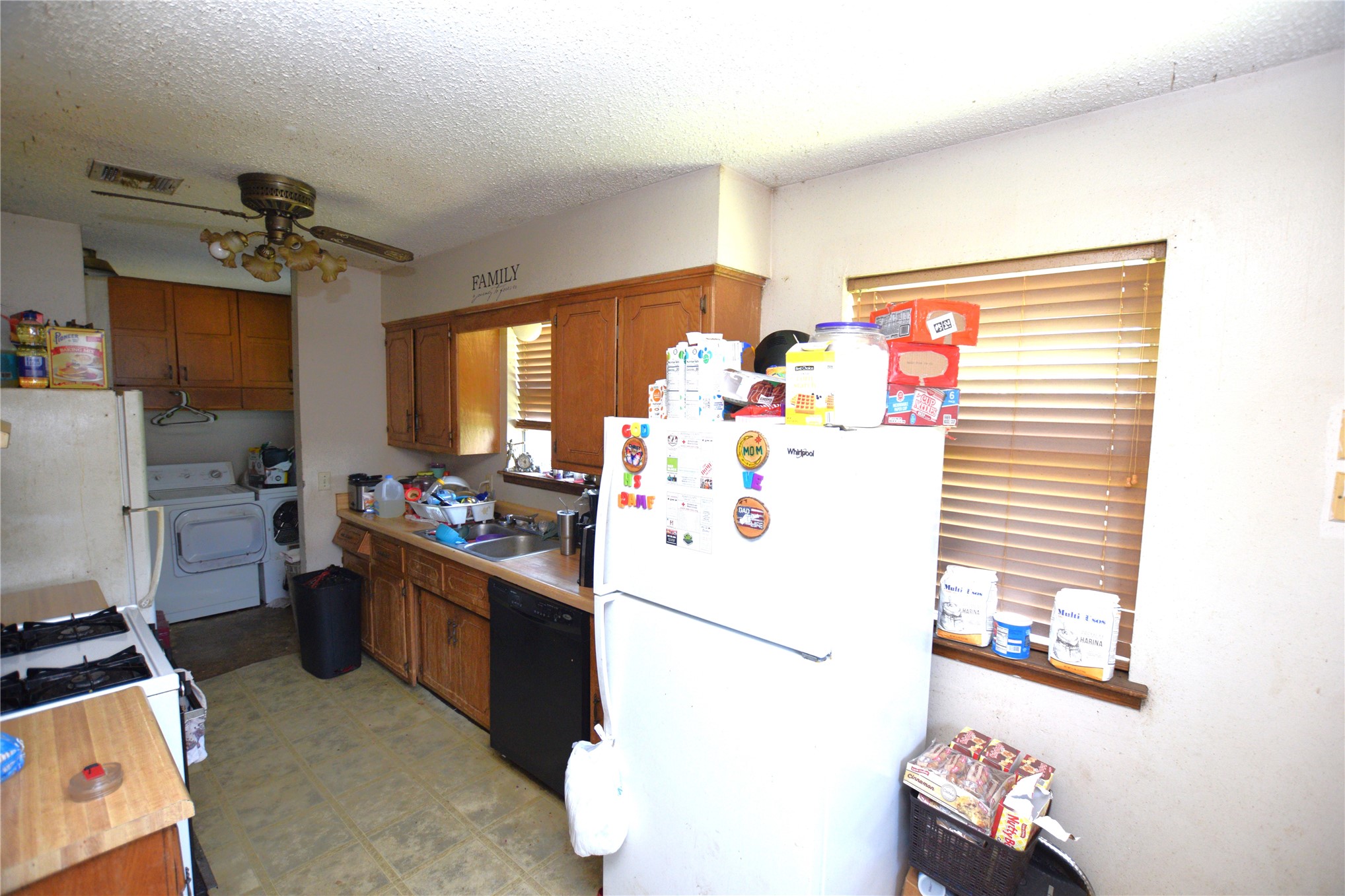 1382 N First Street Property Photo 7