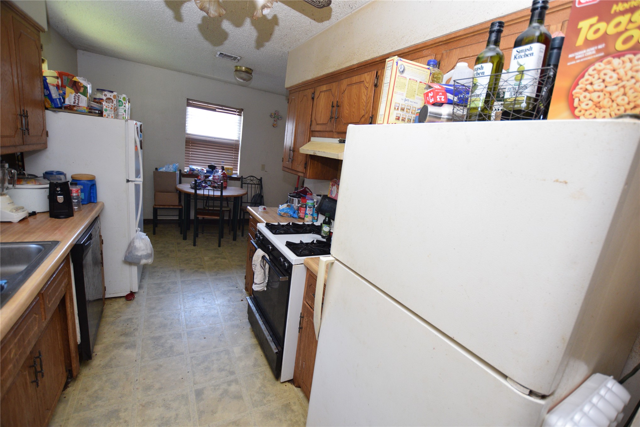 1382 N First Street Property Photo 9