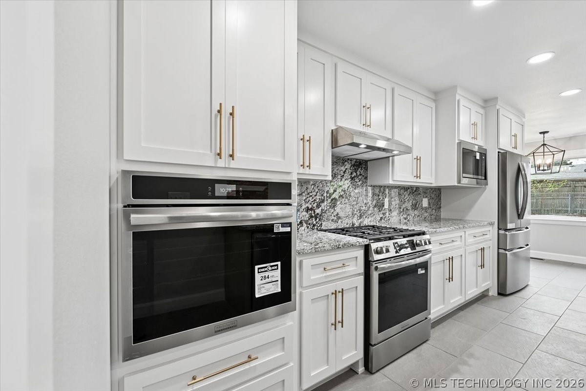 4662 E 55th Street Property Photo 17