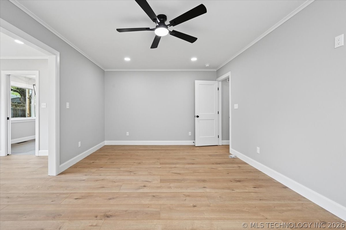 4662 E 55th Street Property Photo 29