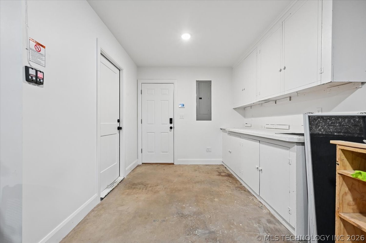 4662 E 55th Street Property Photo 49