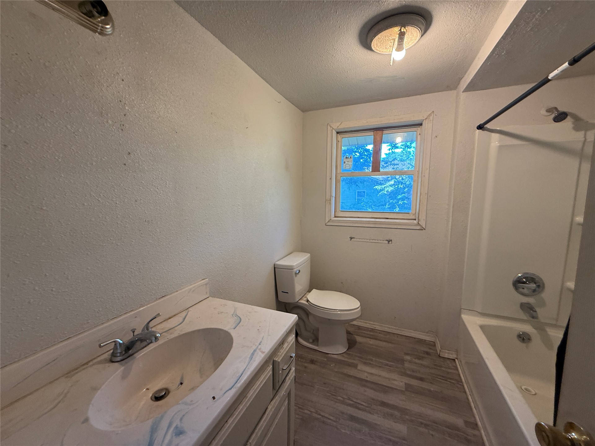 1818 W Martin Luther King Street Property Photo 8