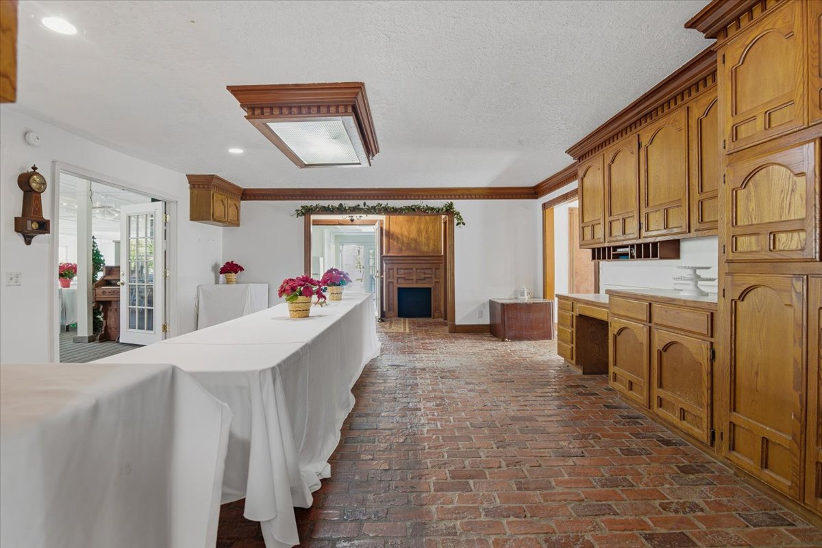1 W 81st Street Property Photo 16