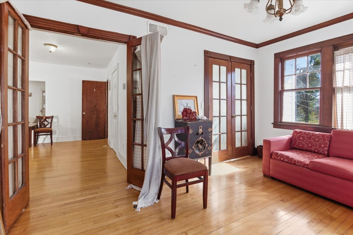 1 W 81st Street Property Photo 27