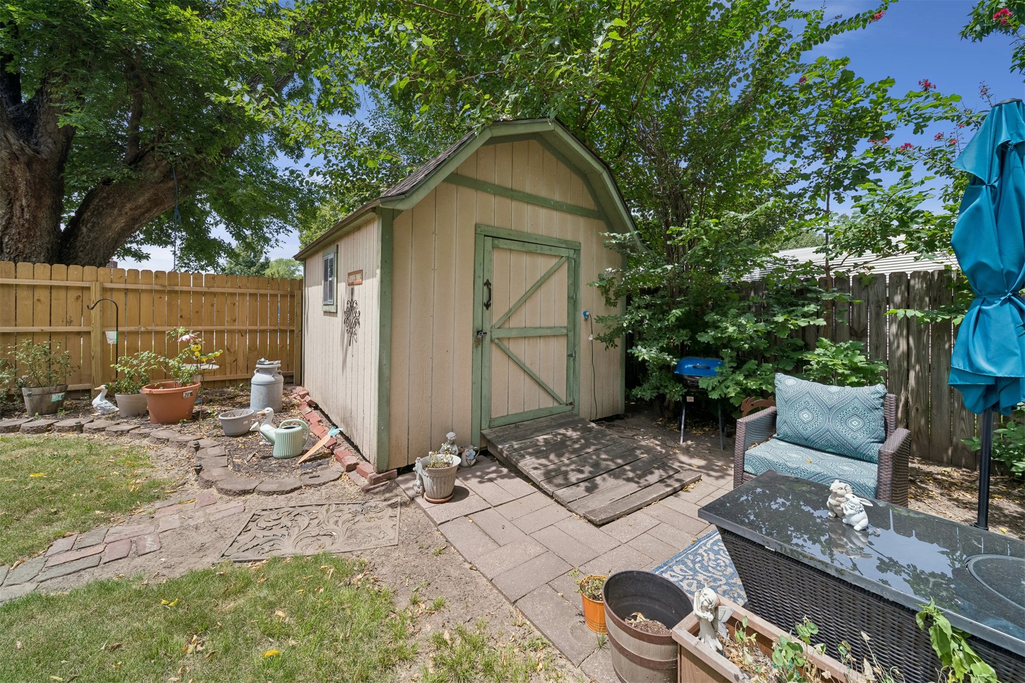 10731 E 29th Place Property Photo 31