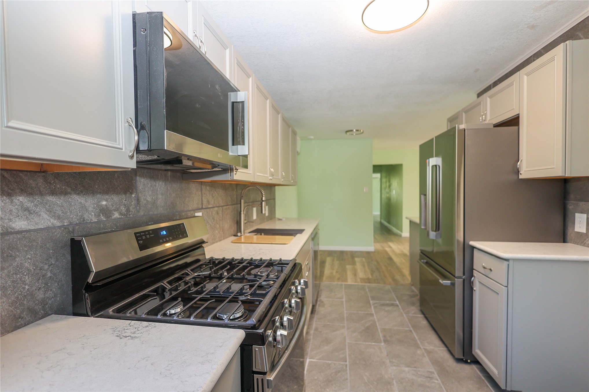 1324 Red Bud Drive Property Photo 14