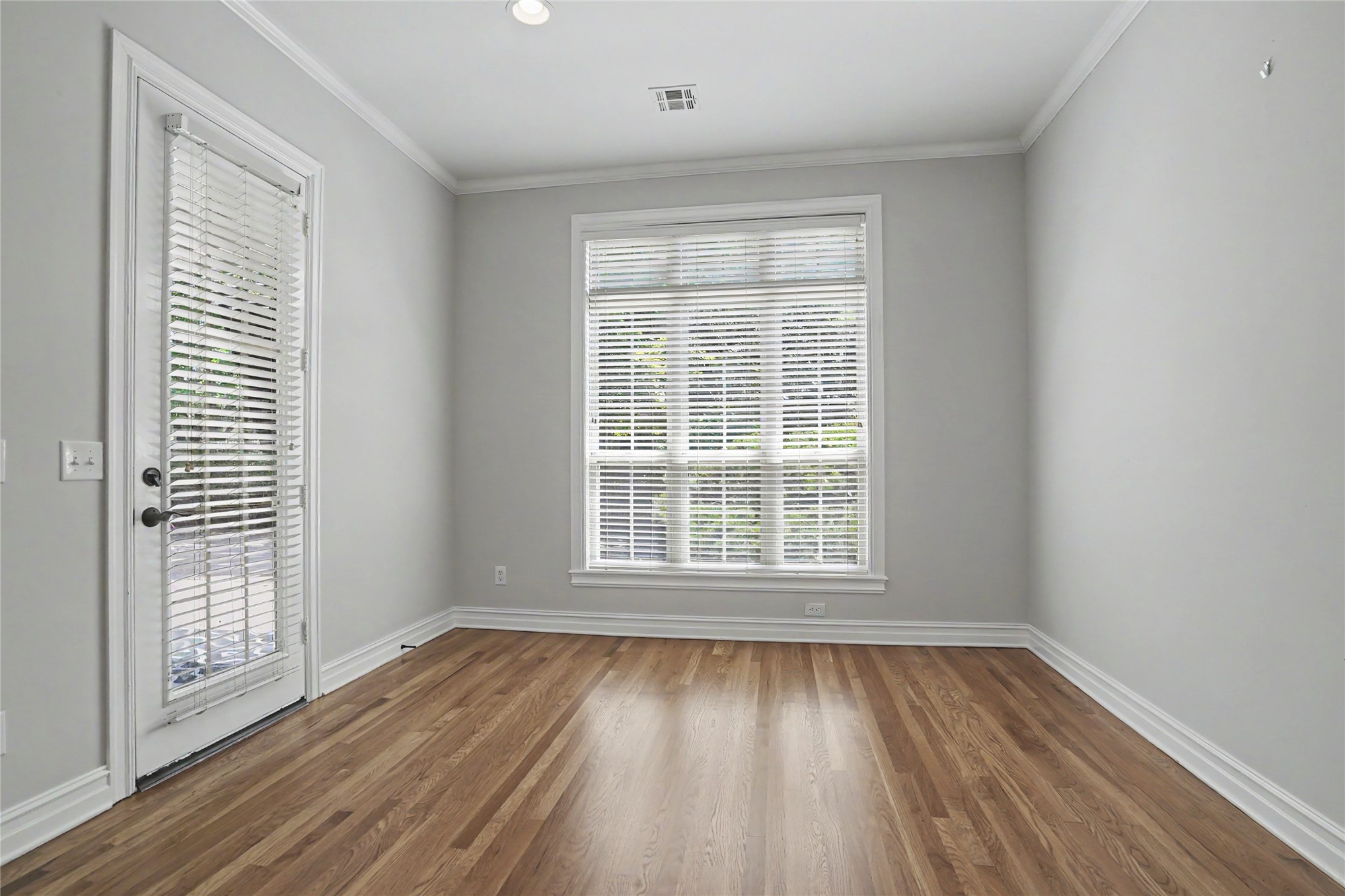 10475 S 86th East Avenue Property Photo 14